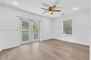 140 NW 70th St, Miami, FL 33150 - Photo 33