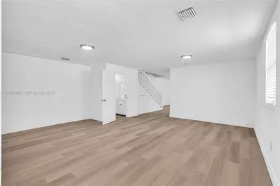 140 NW 70th St #140, Miami, FL 33150 - Photo 7