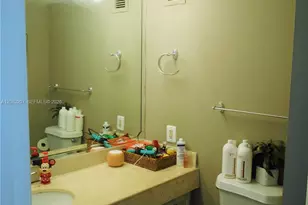 6770 Indian Creek Dr, Miami Beach, FL 33141 - Photo 21