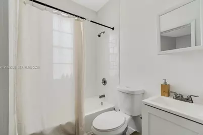 301 SW 10th Ave #7, Miami, FL 33130 - Photo 11