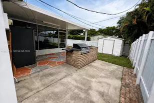 18150 NW 82nd Ave, Hialeah, FL 33015 - Photo 29