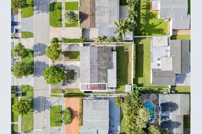 18150 NW 82nd Ave, Hialeah, FL 33015 - Photo 5
