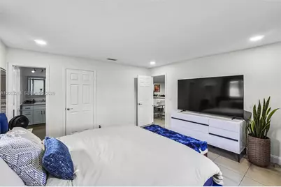 3701 NW 114th Ave, Coral Springs, FL 33065 - Photo 17