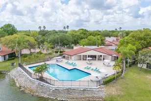 8987 W Sunrise Blvd, Plantation, FL 33322 - Photo 31