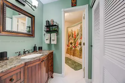 8987 W Sunrise Blvd, Plantation, FL 33322 - Photo 15