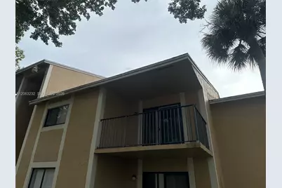 9491 S Palm Cir S #203, Pembroke Pines, FL 33025 - Photo 15