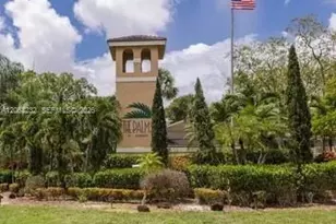 9491 S Palm Cir S, Pembroke Pines, FL 33025 - Photo 1