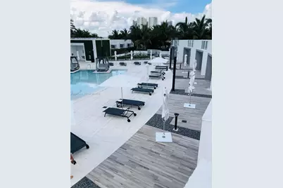 851 NE 1st Ave #3510, Miami, FL 33132 - Photo 13