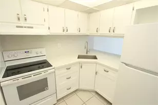 801 NW 47th Ave, Miami, FL 33126 - Photo 5