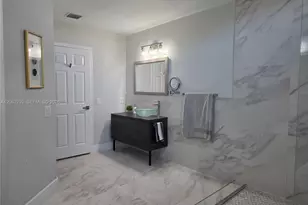 10797 NW 73rd Terrace, Doral, FL 33178 - Photo 13