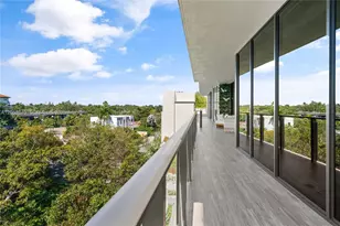 3581 E Glencoe St, Miami, FL 33133 - Photo 25