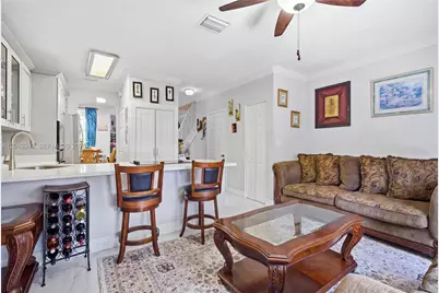 3365 NE 14th Dr #104-16, Homestead, FL 33033 - Photo 9