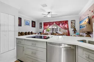 3365 NE 14th Dr, Homestead, FL 33033 - Photo 13