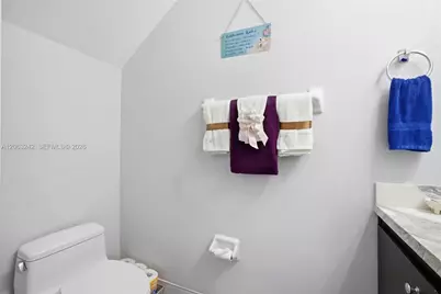 3365 NE 14th Dr #104-16, Homestead, FL 33033 - Photo 15