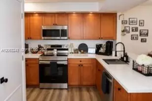 8520 SW 212th St, Cutler Bay, FL 33189 - Photo 5