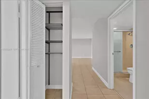 17021 N Bay Rd, Sunny Isles Beach, FL 33160 - Photo 23