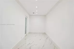 12810 Cyprus Rd, North Miami, FL 33181 - Photo 11
