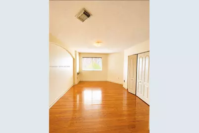 8356 NW 10th St #6D, Miami, FL 33126 - Photo 11
