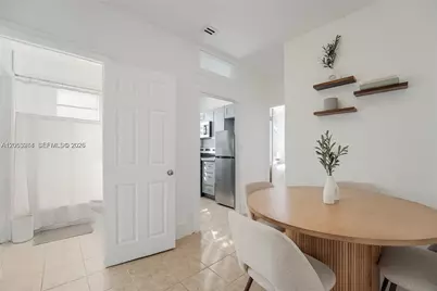 301 SW 10th Ave #4, Miami, FL 33130 - Photo 5