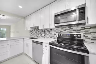 3200 N Palm Aire Dr, Pompano Beach, FL 33069 - Photo 13