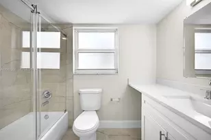 3200 N Palm Aire Dr, Pompano Beach, FL 33069 - Photo 21