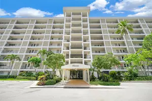3200 N Palm Aire Dr, Pompano Beach, FL 33069 - Photo 1