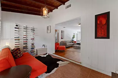 1433 NE 17th Way, Fort Lauderdale, FL 33304 - Photo 3