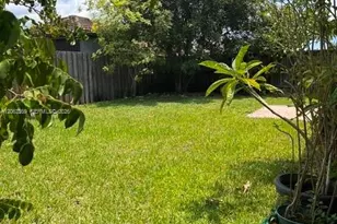 13273 SW 252nd Ln, Homestead, FL 33032 - Photo 3