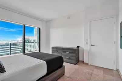 88 SW 7th St #2106, Miami, FL 33130 - Photo 21