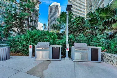 88 SW 7th St #2106, Miami, FL 33130 - Photo 43