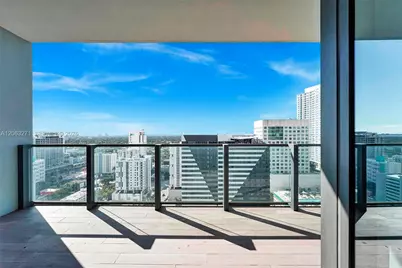 88 SW 7th St #2106, Miami, FL 33130 - Photo 39