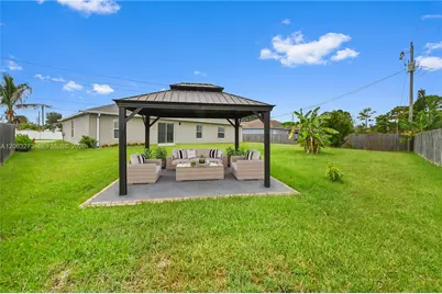 361 SW Thornhill Dr, Port Saint Lucie, FL 34984 - Photo 37