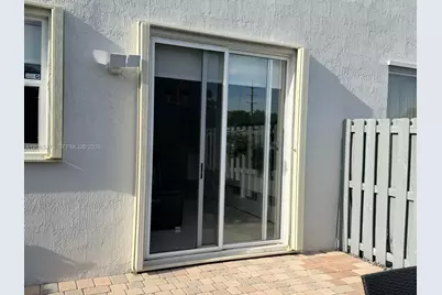 1017 NE 208th St, Miami, FL 33179 - Photo 33