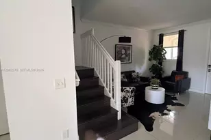 1017 NE 208th St, Miami, FL 33179 - Photo 9