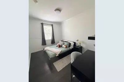 1017 NE 208th St, Miami, FL 33179 - Photo 23