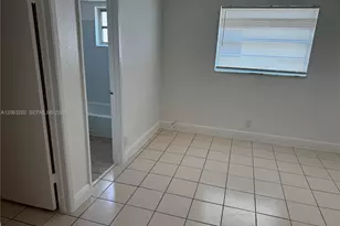 241 SE 9th Ave, Pompano Beach, FL 33060 - Photo 11