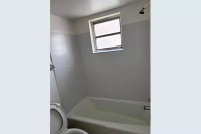 241 SE 9th Ave #203, Pompano Beach, FL 33060 - Photo 13