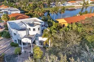 8135 NW 164th Terrace, Miami Lakes, FL 33016 - Photo 5