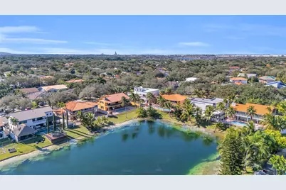 8135 NW 164th Ter #8135, Miami Lakes, FL 33016 - Photo 49