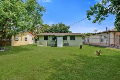 10366 SW 172nd St, Miami, FL 33157 - Photo 7