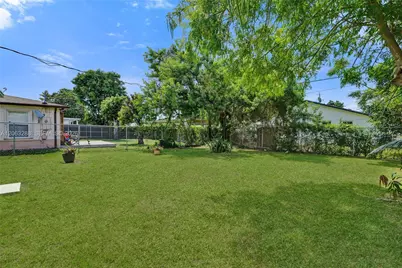 10366 SW 172nd St, Miami, FL 33157 - Photo 5