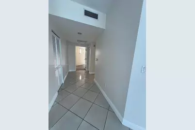 7275 SW 90th Way #312, Miami, FL 33156 - Photo 5