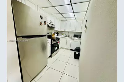 17530 NW 68th Ave #C4012, Hialeah, FL 33015 - Photo 3