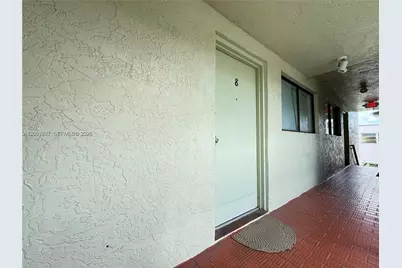 10765 SW 4th St #8, Sweetwater, FL 33174 - Photo 11