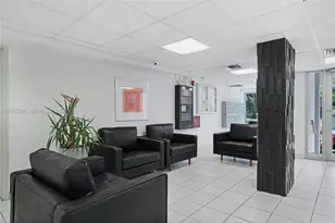 245 18th St, Miami Beach, FL 33139 - Photo 11