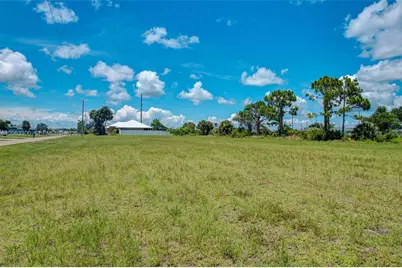 2625 NE 5th, Cape Coral, FL 33909 - Photo 13