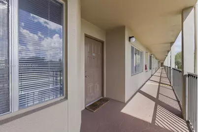 1200 SW 137th Ave #308E, Pembroke Pines, FL 33027 - Photo 5