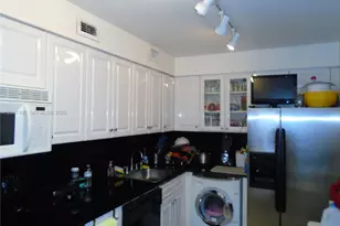 6770 Indian Creek Dr, Miami Beach, FL 33141 - Photo 17