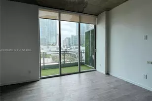 690 SW 1st Ct, Miami, FL 33130 - Photo 5