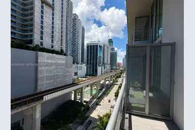 690 SW 1st Ct #1210, Miami, FL 33130 - Photo 17